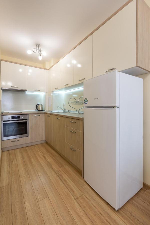 Helios Luxury Apartments Приморско Экстерьер фото