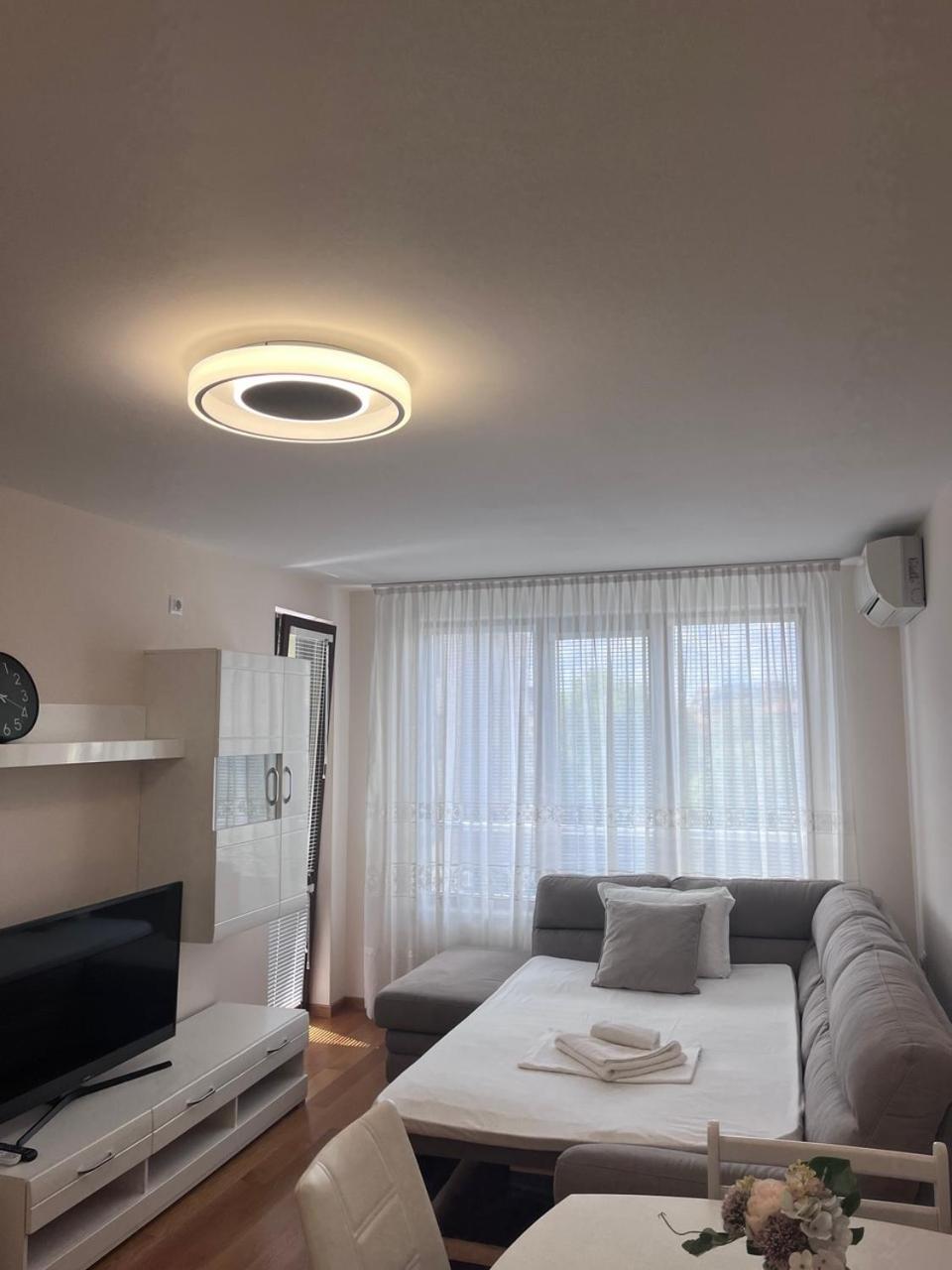 Helios Luxury Apartments Приморско Экстерьер фото