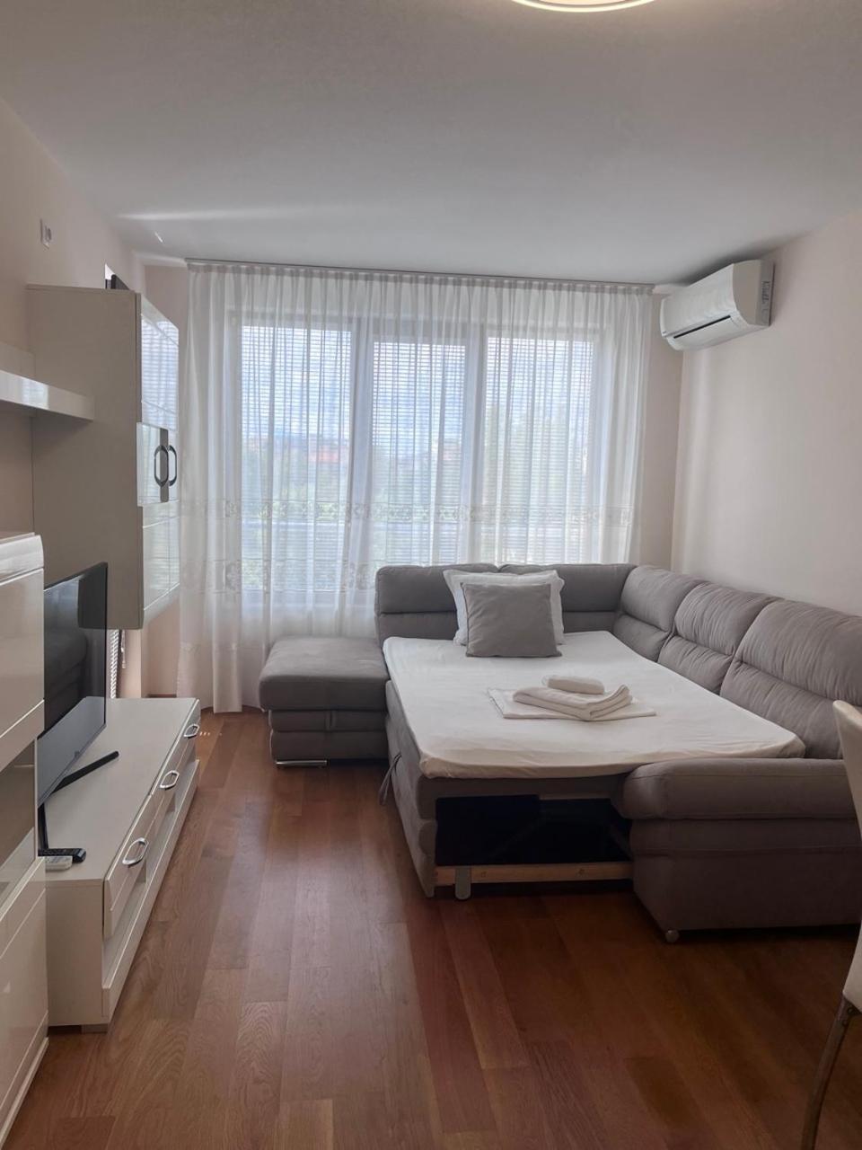 Helios Luxury Apartments Приморско Экстерьер фото