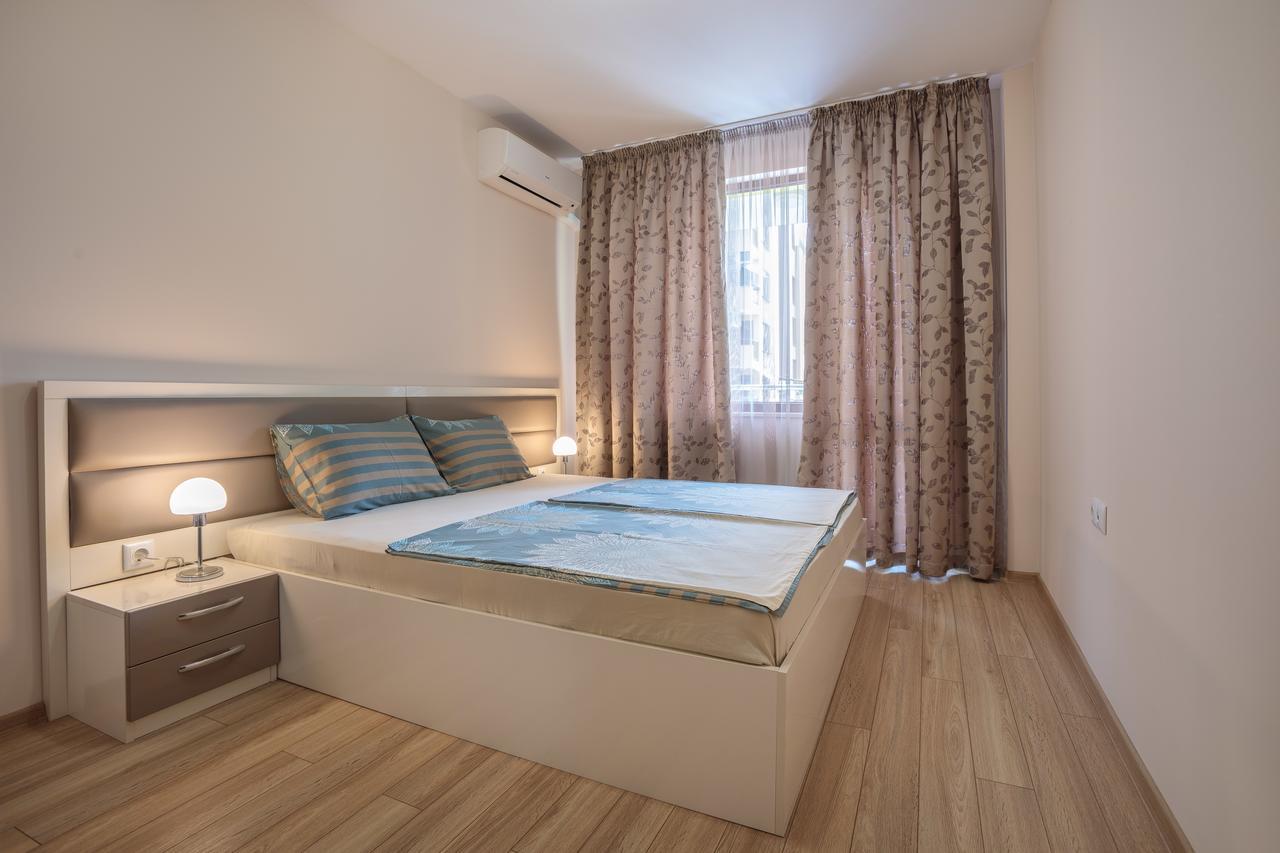 Helios Luxury Apartments Приморско Экстерьер фото