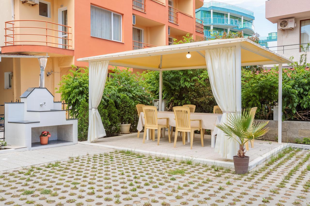 Helios Luxury Apartments Приморско Экстерьер фото
